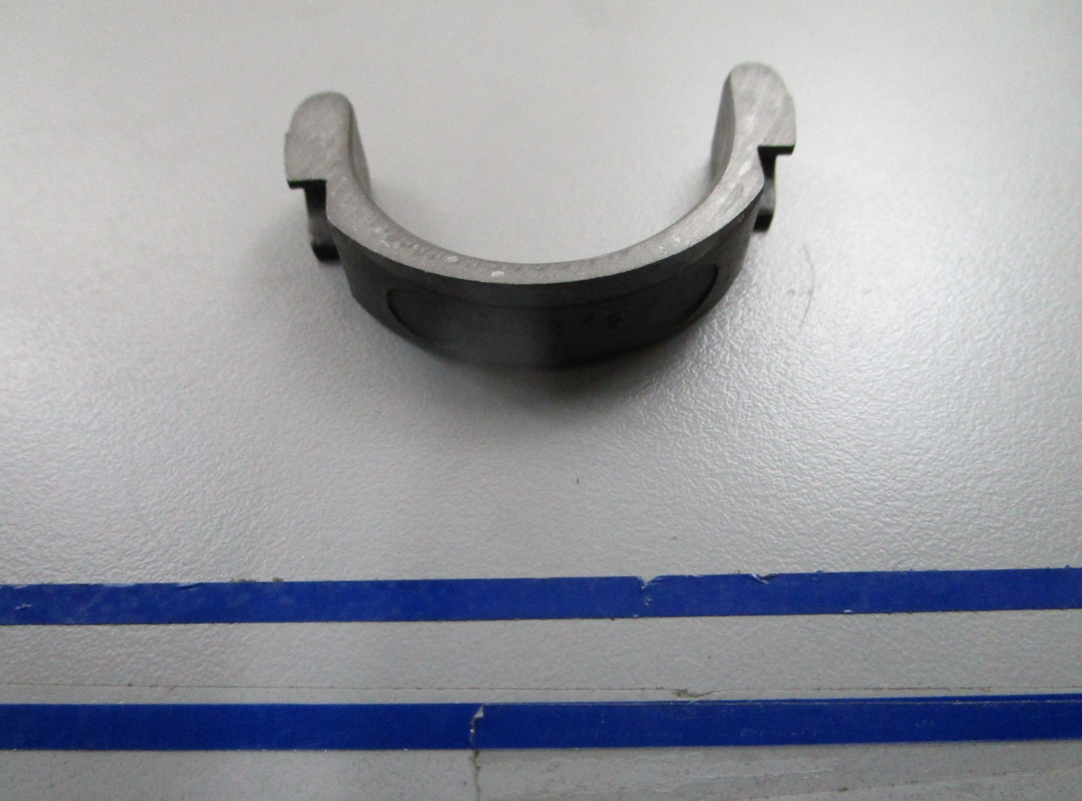 *NEW OEM* 0810 OMC Johnson Evinrude Cradle 321512 0321512