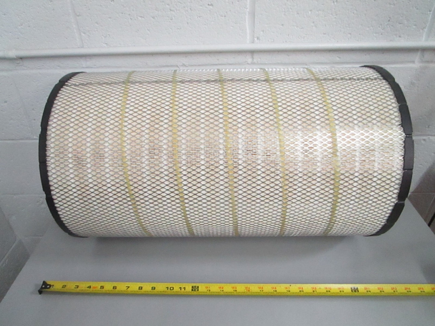 NEW RS4989 Baldwin Air Filter Rep: AF26207 Fleetguard 42847 Wix 87847 Dayco 0820