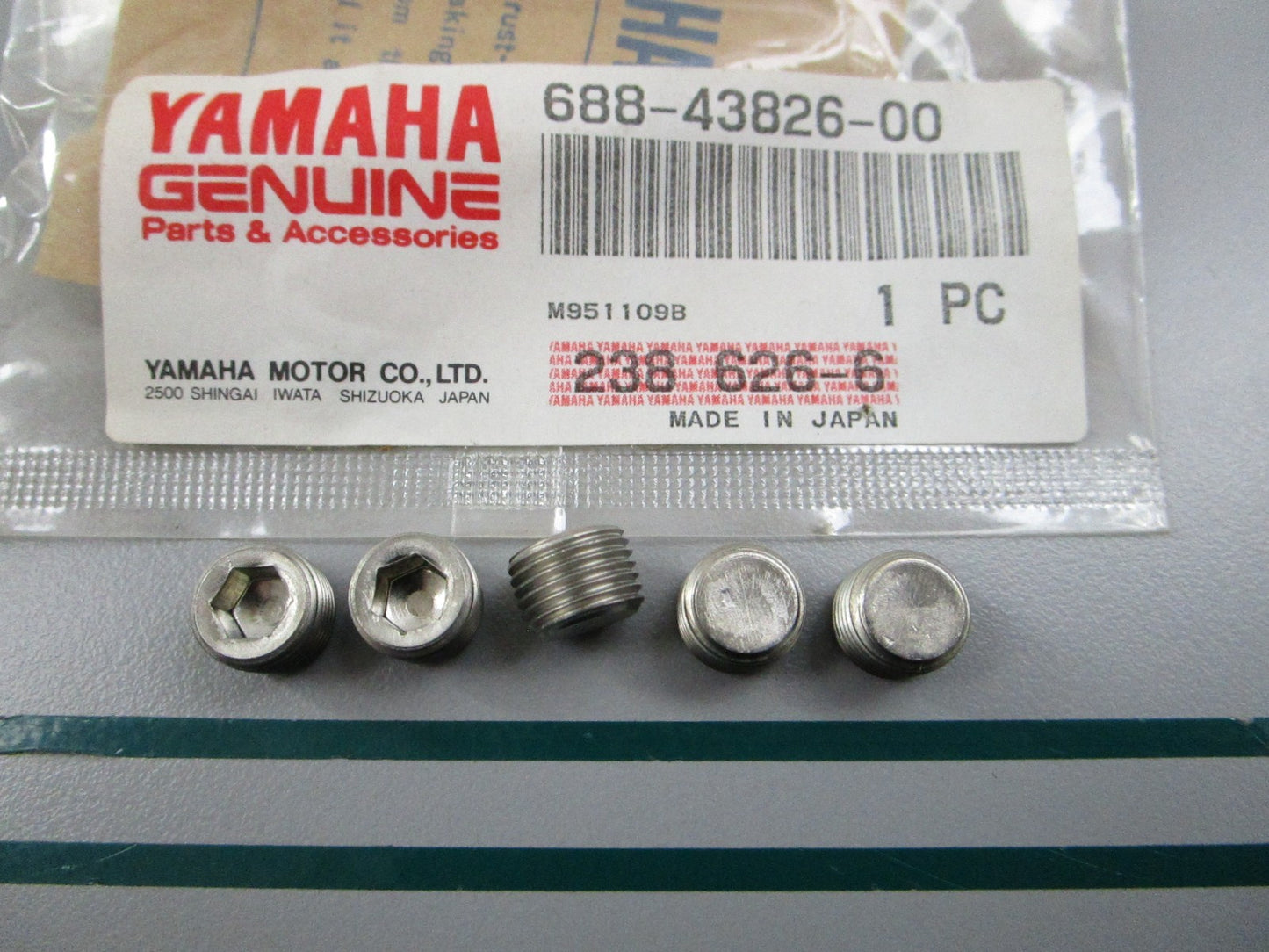 NEW OEM (LOT OF 5) 688-43826-00-00 Yamaha Taper Screw Plug 0810