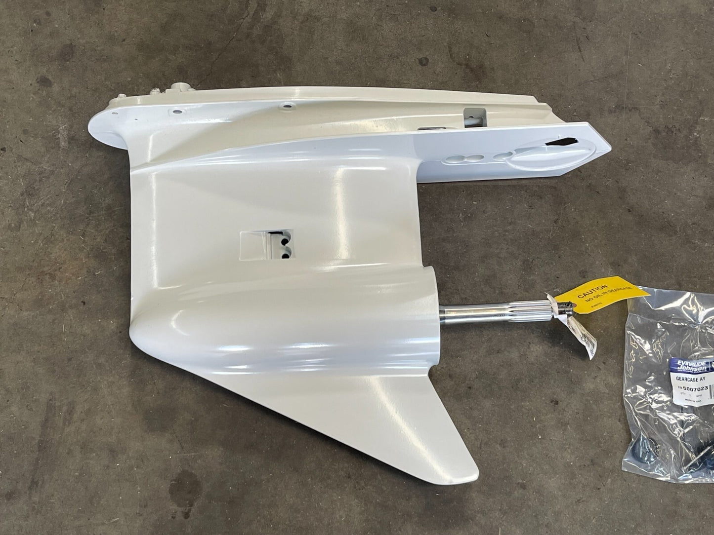 *NEW OEM* Johnson Evinrude 90 115 HP Lower Unit