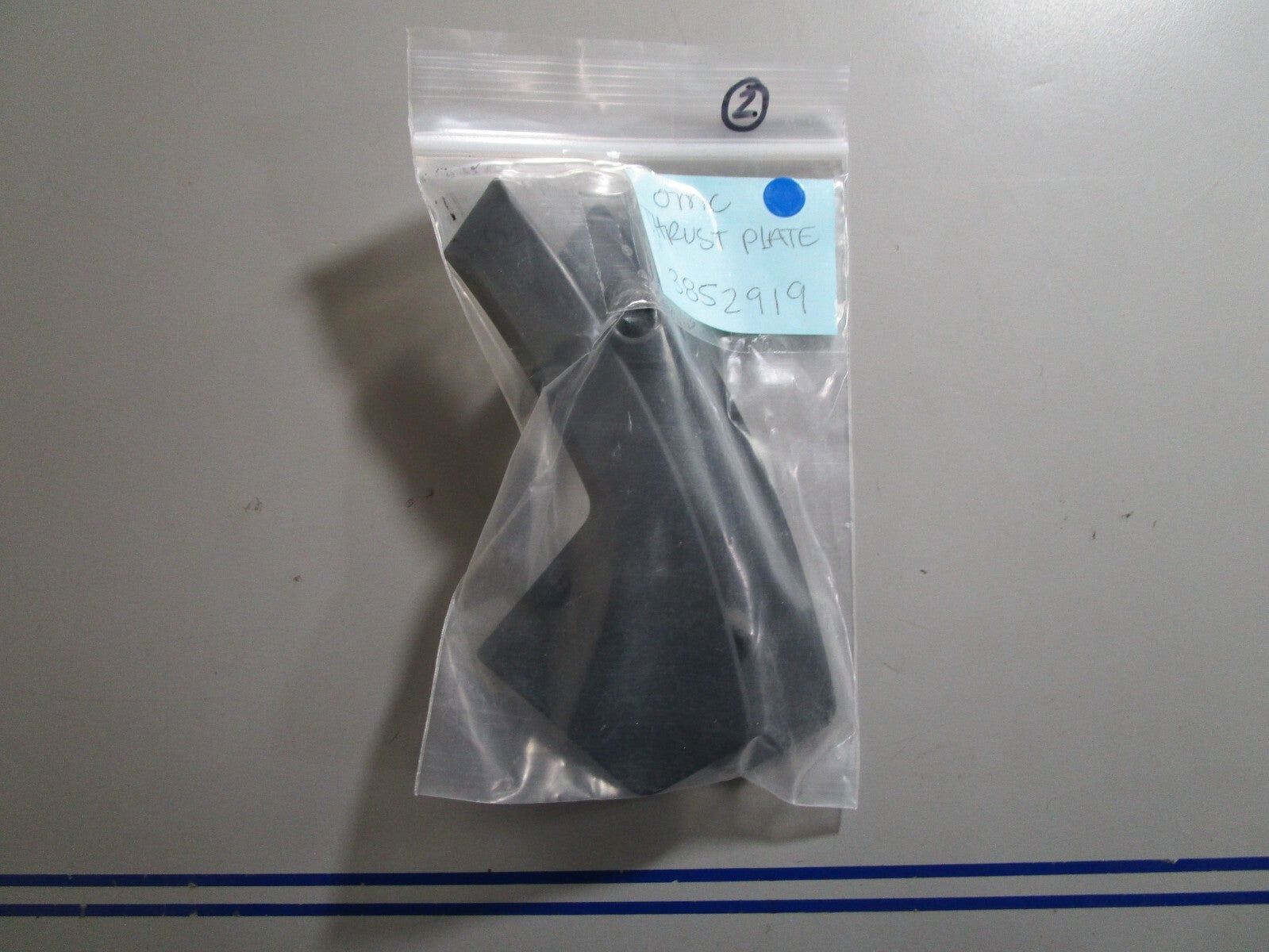 *NEW OEM* 0810 OMC Johnson Evinrude Thrust Plate 3852919