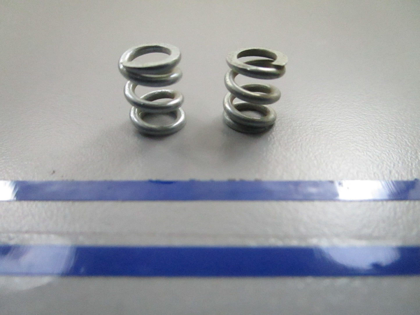 *NEW OEM* (LOT OF 2) 0810 Mercury Quicksilver Spring 25-20856