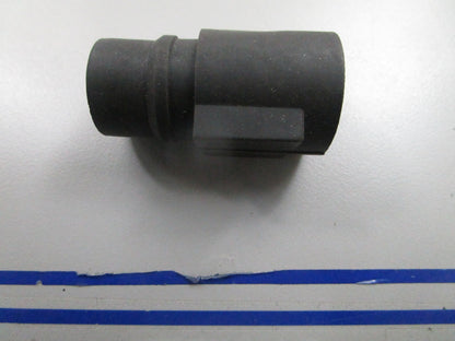 *NEW OEM* 0810 OMC Johnson Evinrude Connector 513201 0513201