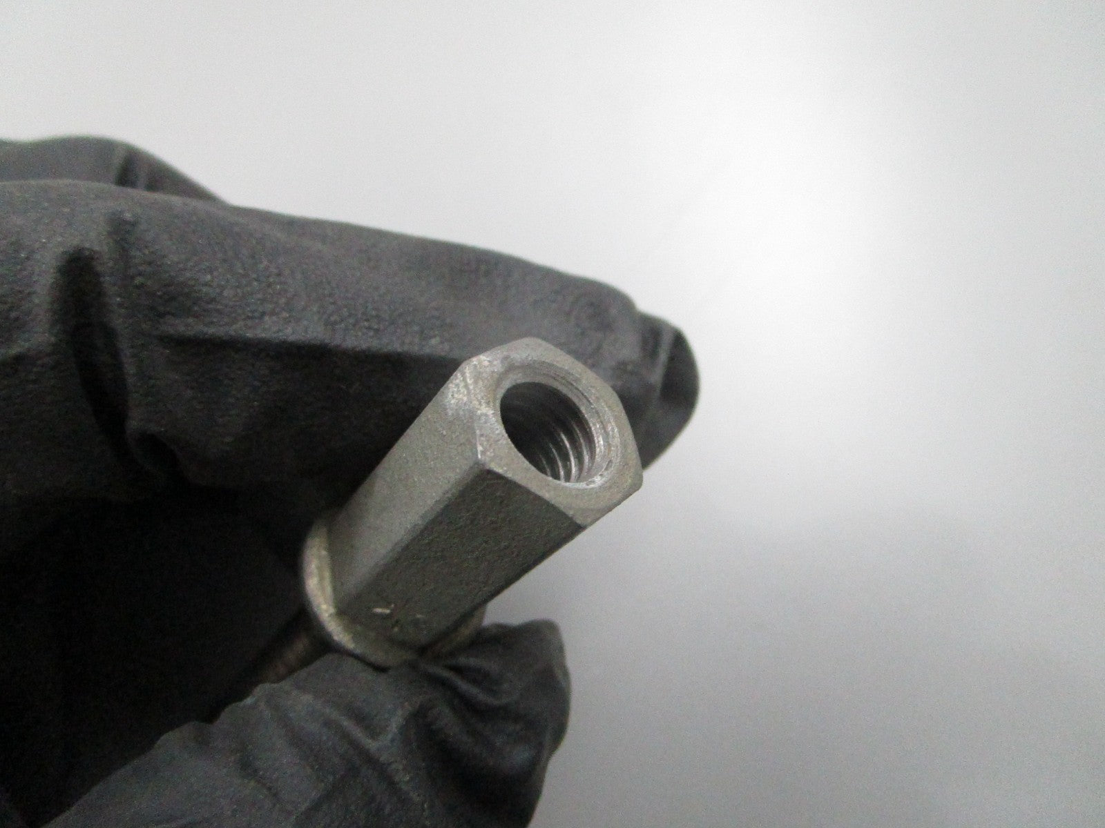 *NEW OEM* 0810 Mercury Quicksilver Screw 10-13450