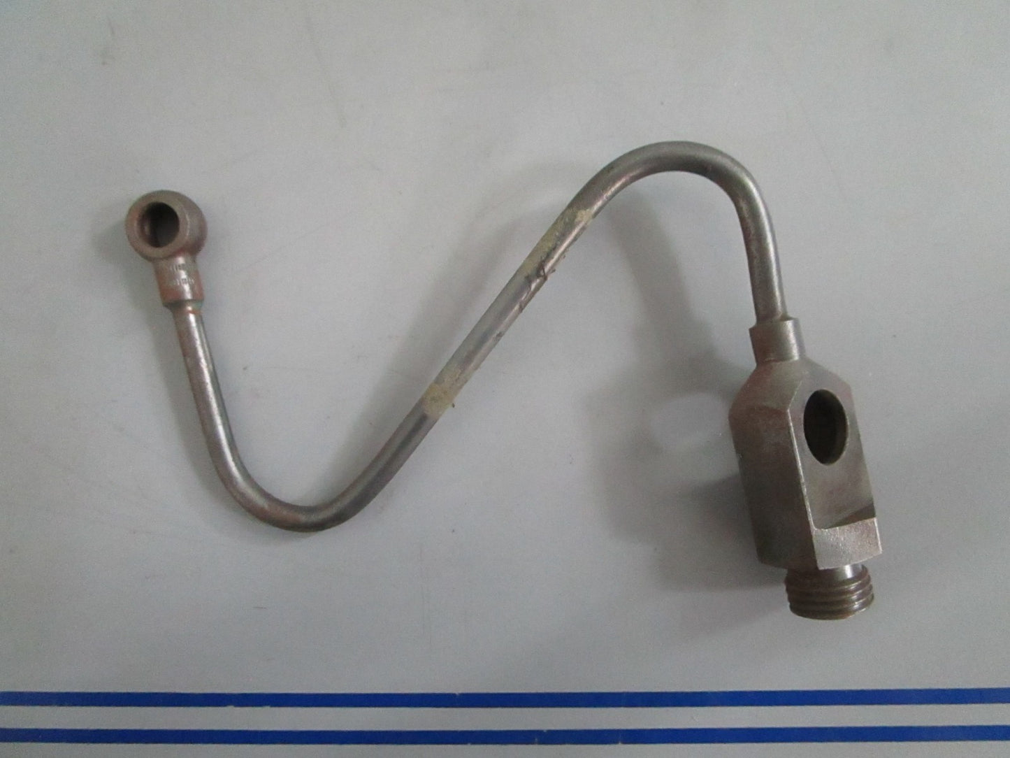 *NEW OEM* 0820 Volvo Penta Pipe 843668
