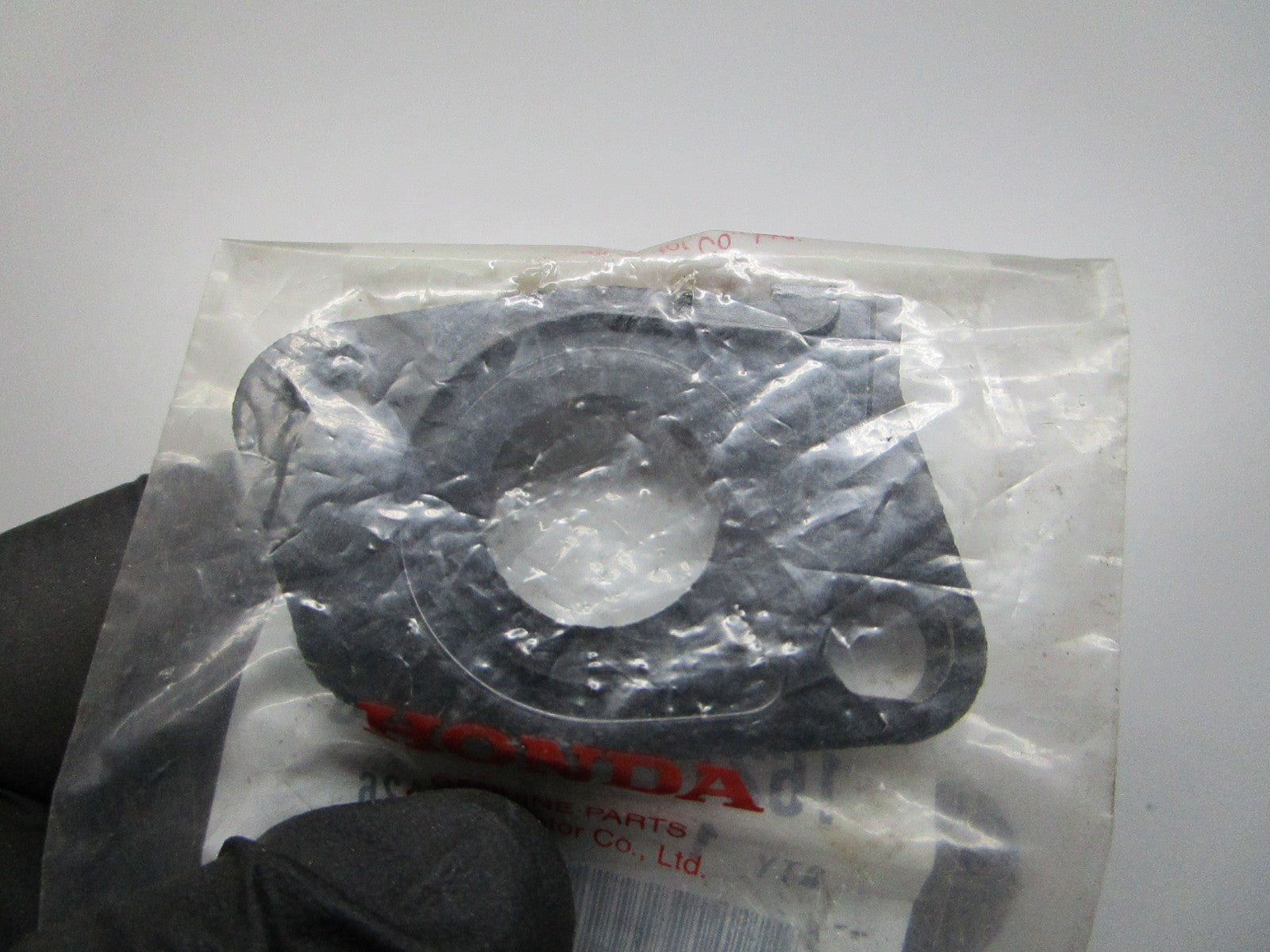 *NEW OEM* 0810 Honda Carburetor Insulator 16211-ZE6-000