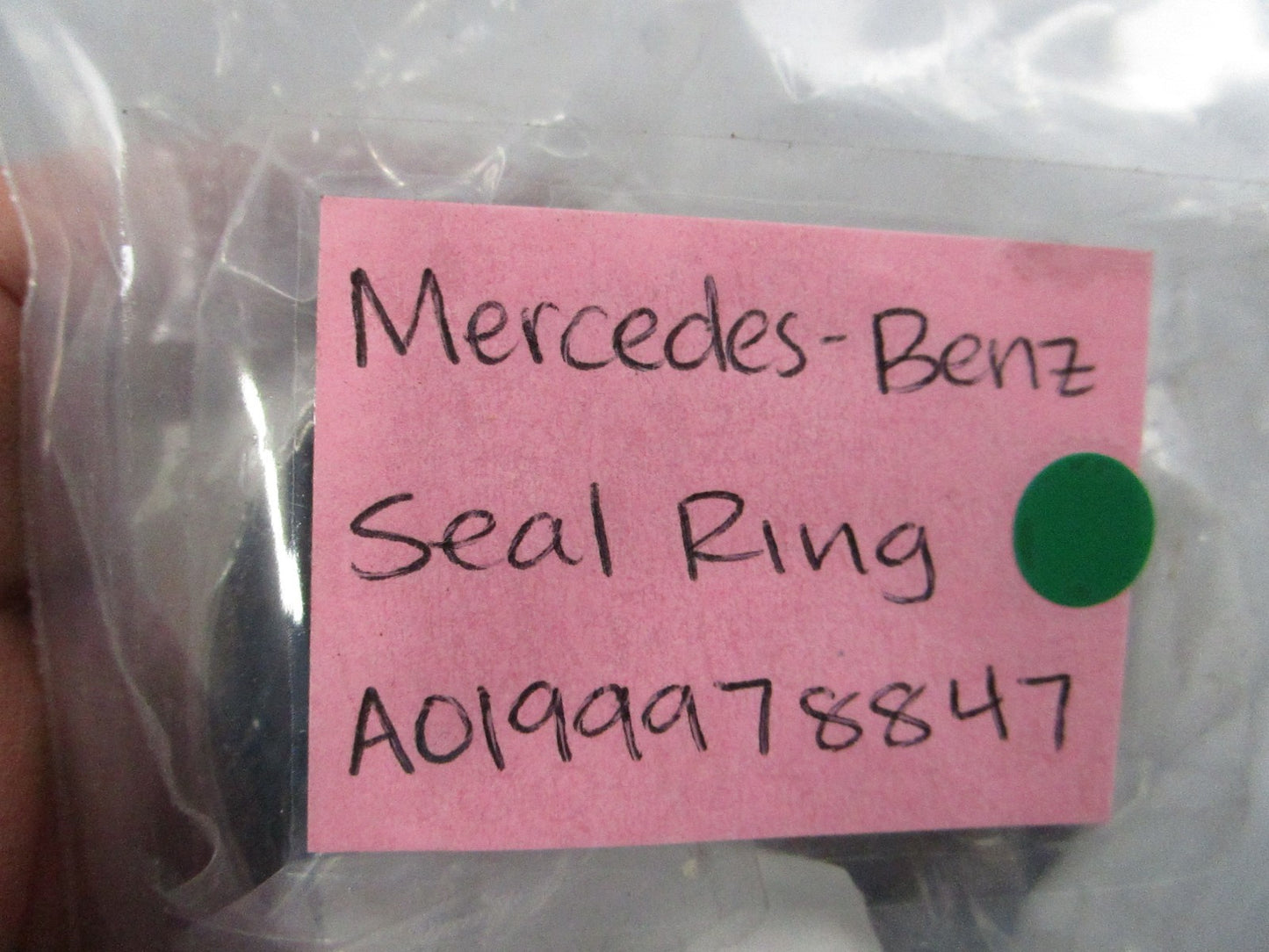 NEW OEM A0199978847 Mercedes-Benz Seal Ring 0810