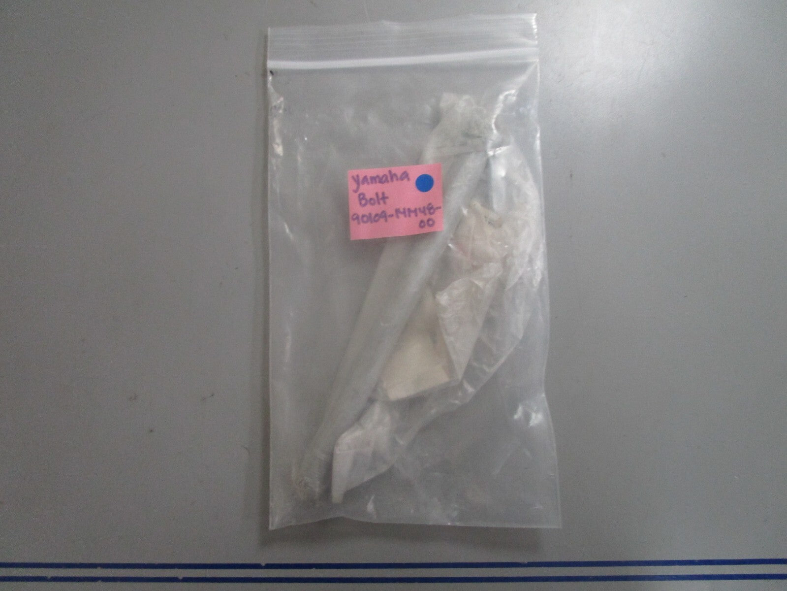 *NEW OEM* 0810 Yamaha Bolt 90109-14M48-00