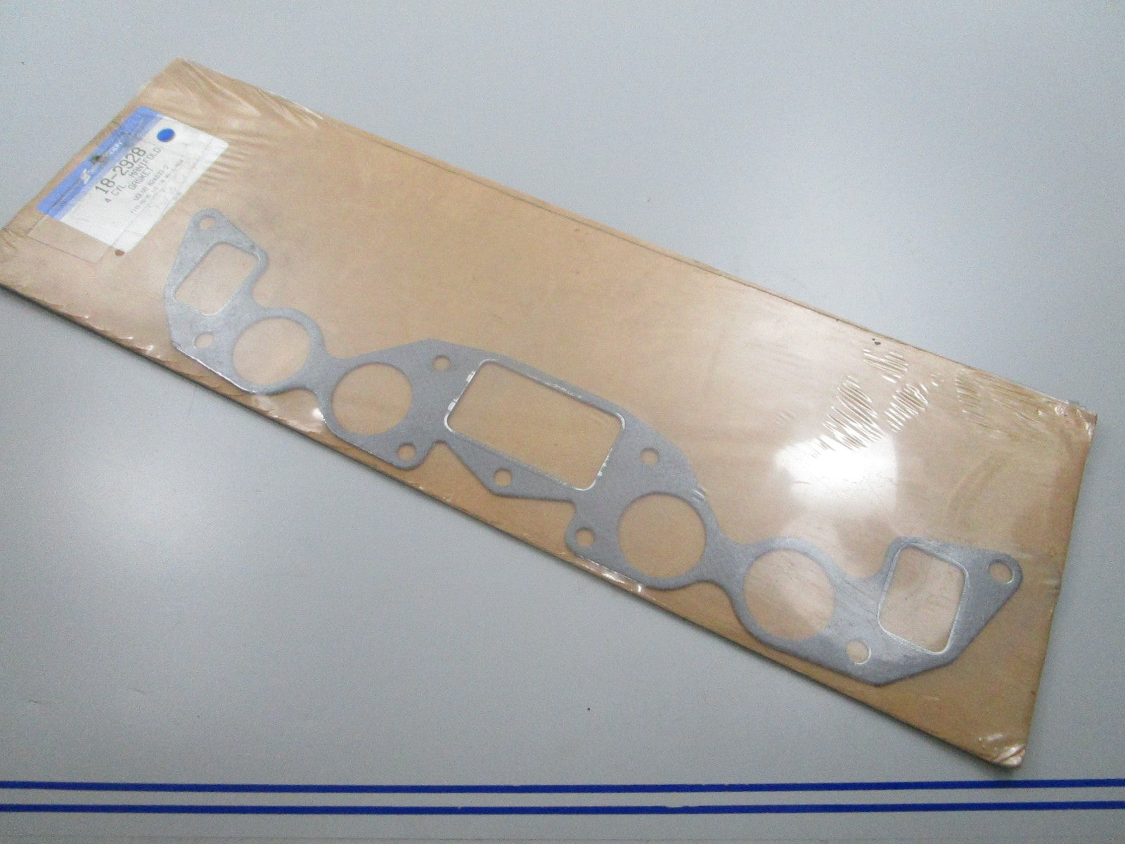 NEW 18-2928 Replaces: VP 824633-2 Sierra Manifold Gasket 0810