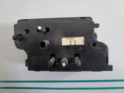 NEW OEM 0028205710 Mercedes-Benz Left Seat Adjustment Switch 0820