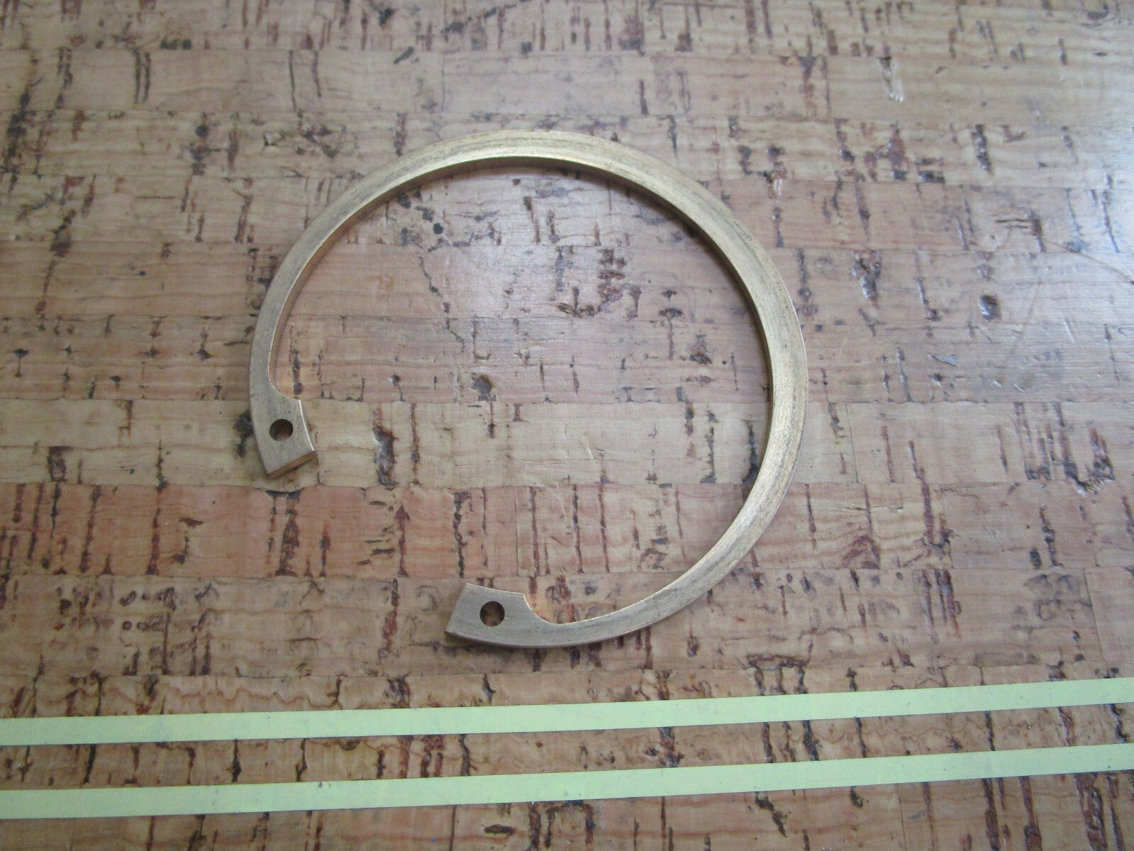 *NEW OEM* 0810 OMC Johnson Evinrude Retainer 912992 0912992