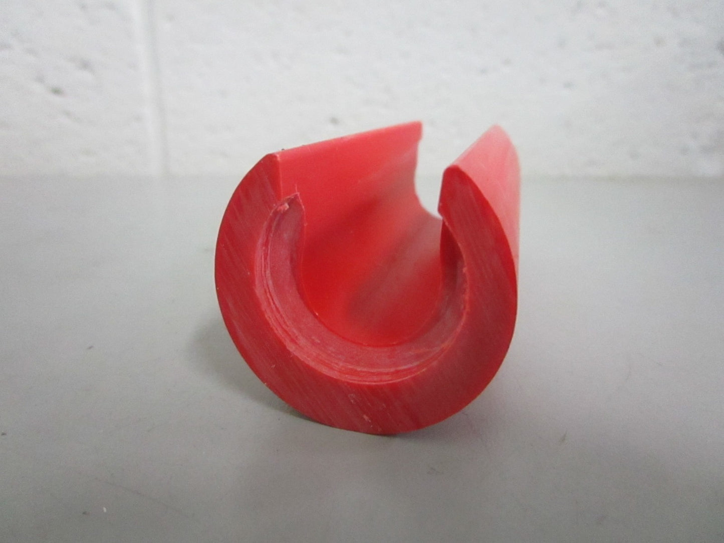 NEW OEM 833006A1 Mercury Quicksilver Trailering Clip 0820