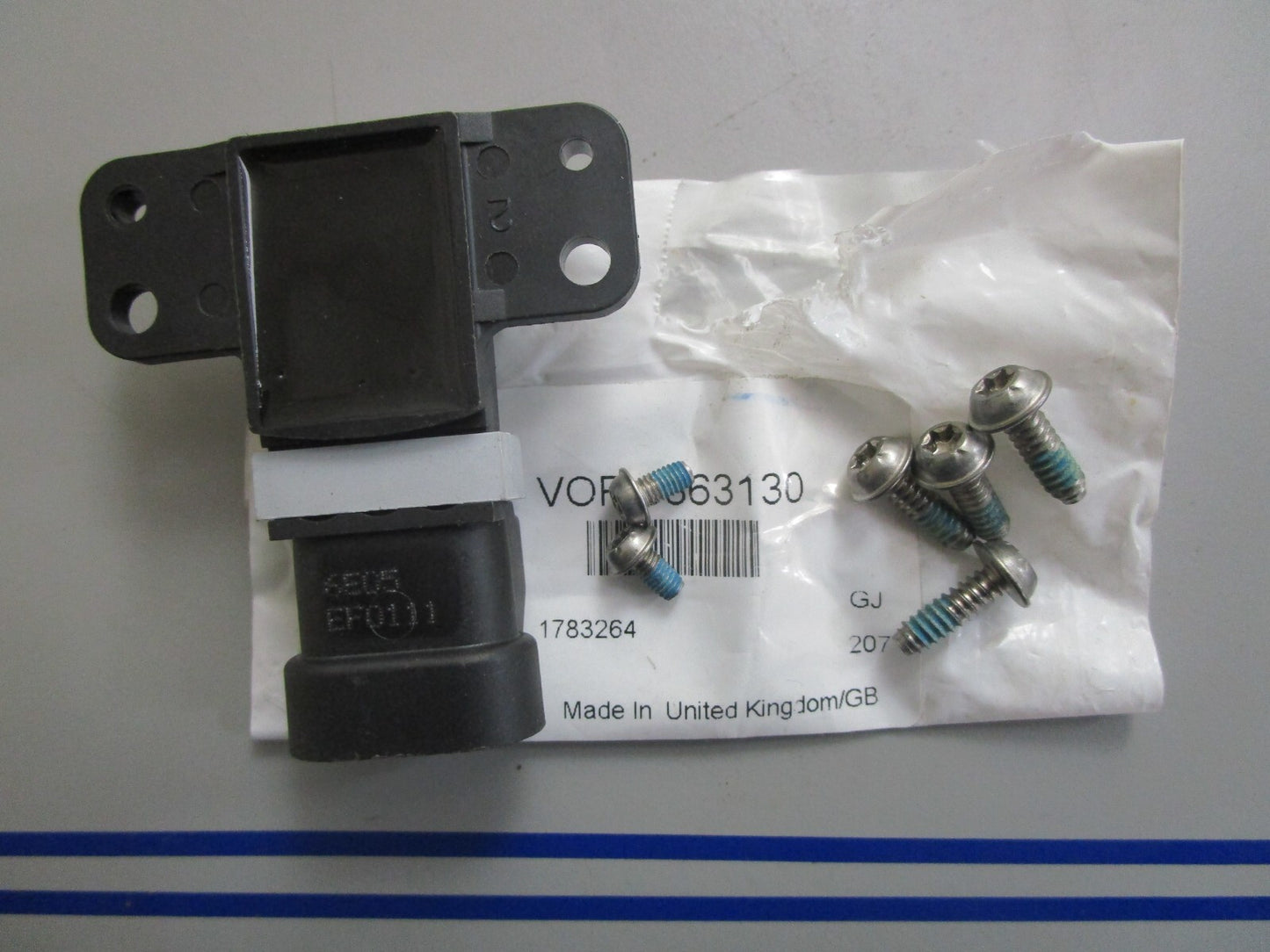 *NEW OEM* 0820 Volvo Penta Cam Position Sensor 3863130