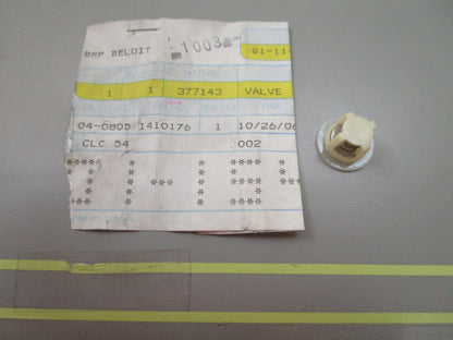 *NEW OEM* 0810 OMC Johnson Evinrude Valve 377143 0377143