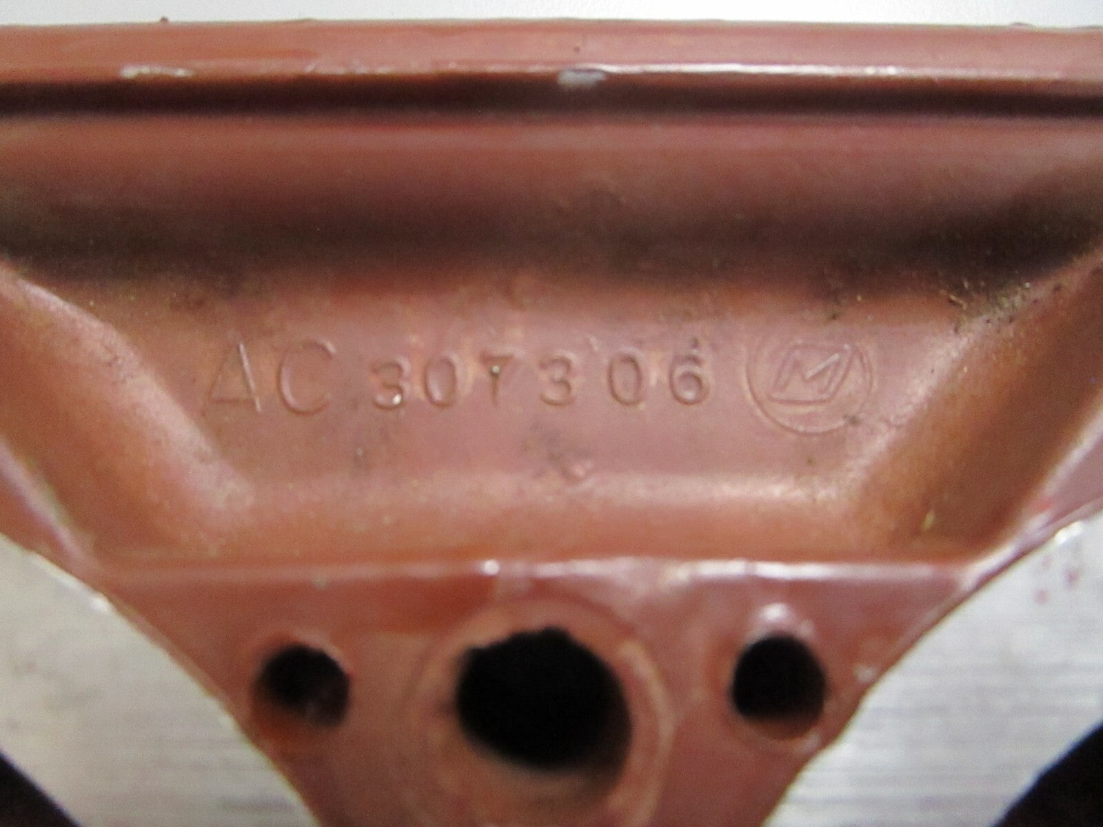 *NEW OEM* 0820 OMC Johnson Evinrude Cylinder Head 378810 307306 0378810 0307306