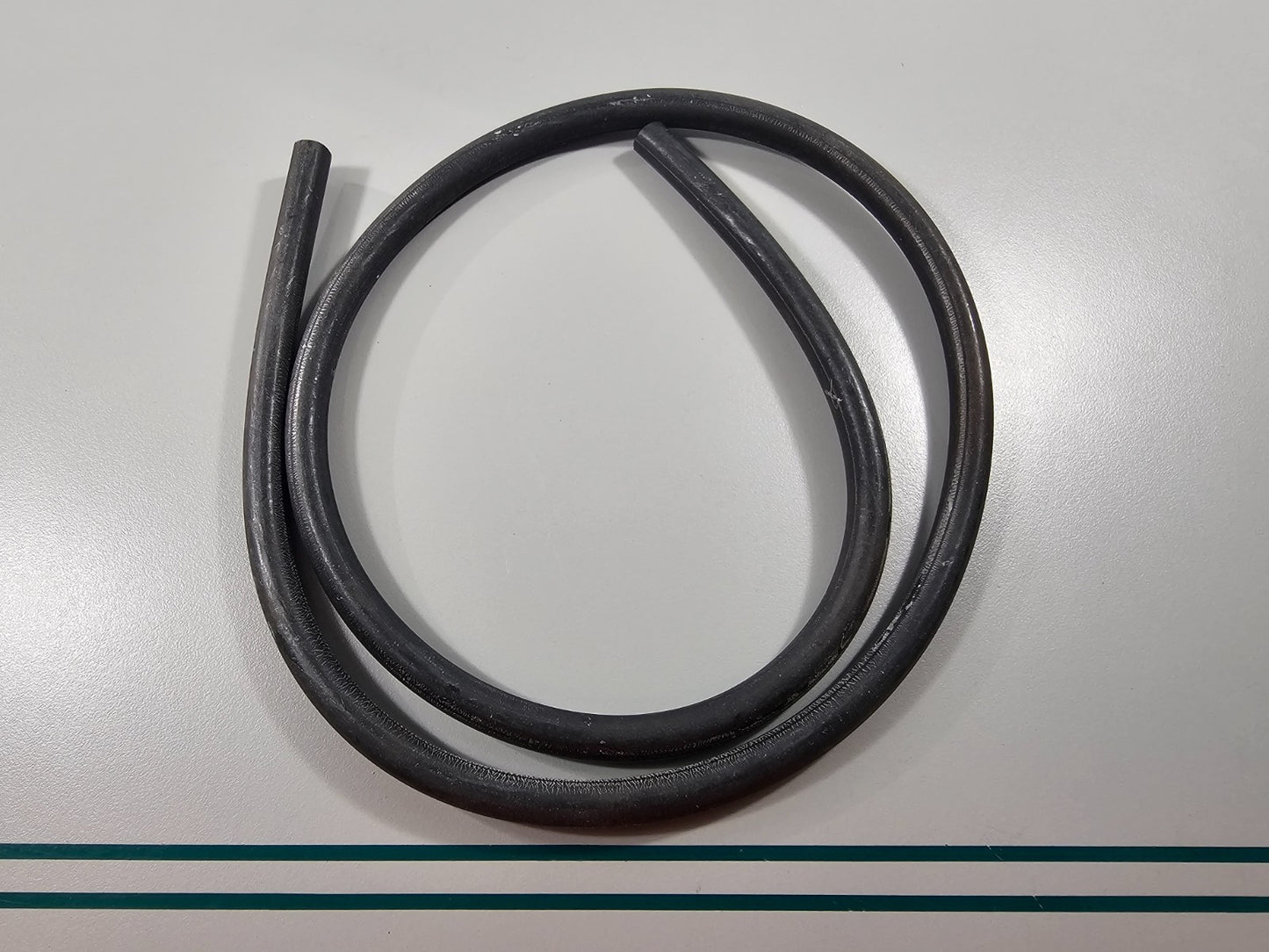NEW OEM 327720 0327720 OMC Johnson Evinrude Hose 0810