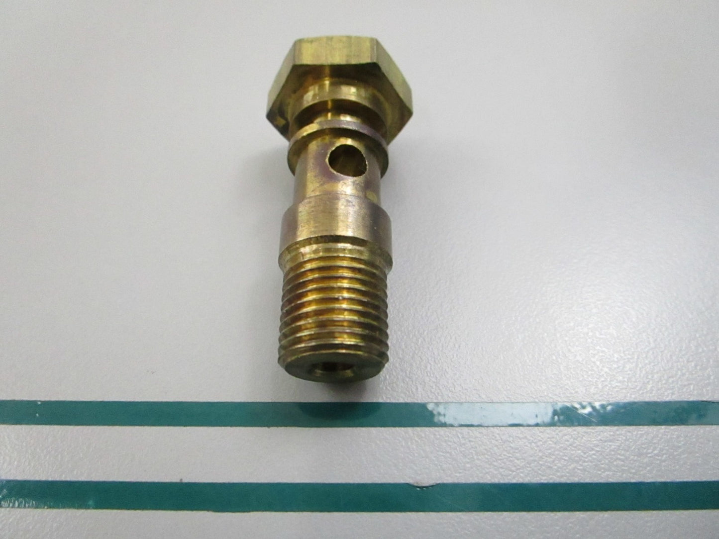 NEW OEM 913363 0913363 OMC Johnson Evinrude Oil Drain Retainer 0810
