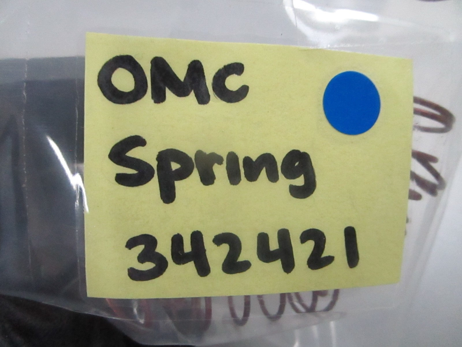 *NEW OEM* 0810 OMC Johnson Evinrude Spring 342421 0342421