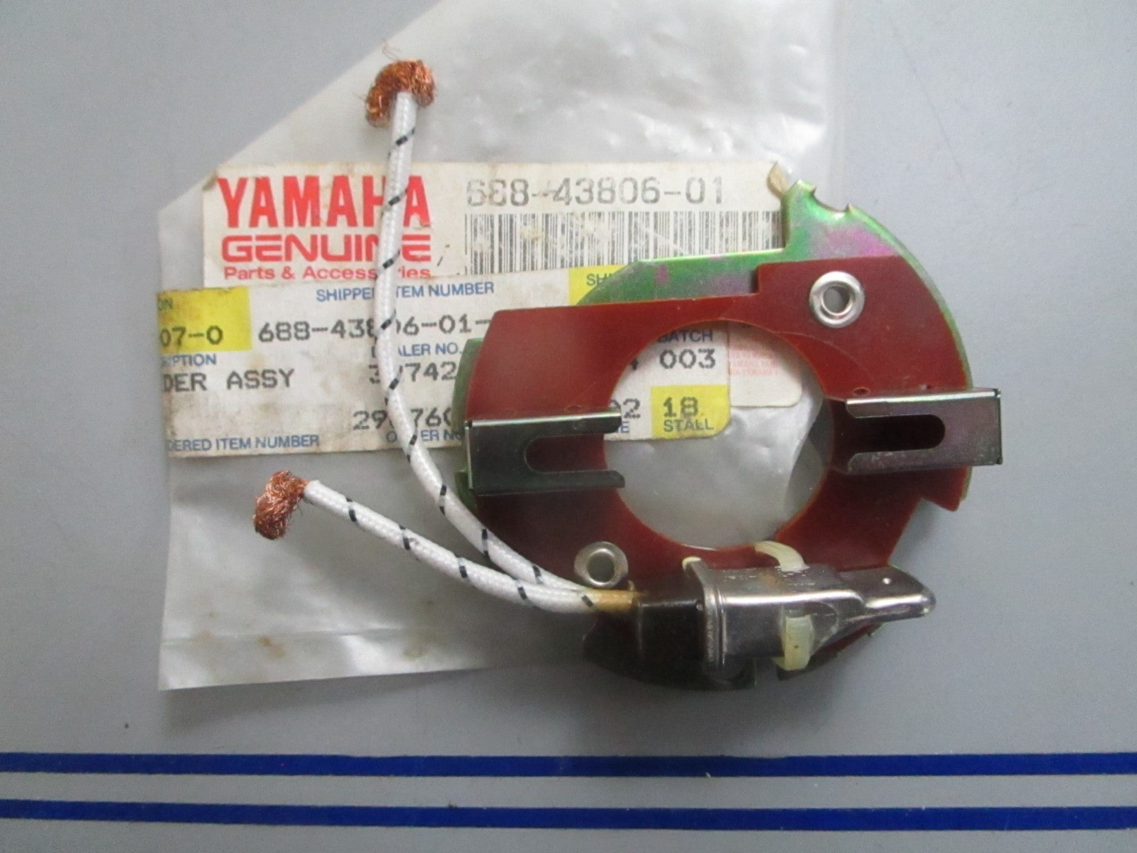 *NEW OEM* 0820 Yamaha Brush Holder Assy 688-43806-01-00