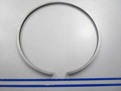 NEW OEM 323749 0323749 OMC Johnson Evinrude Ring 0810