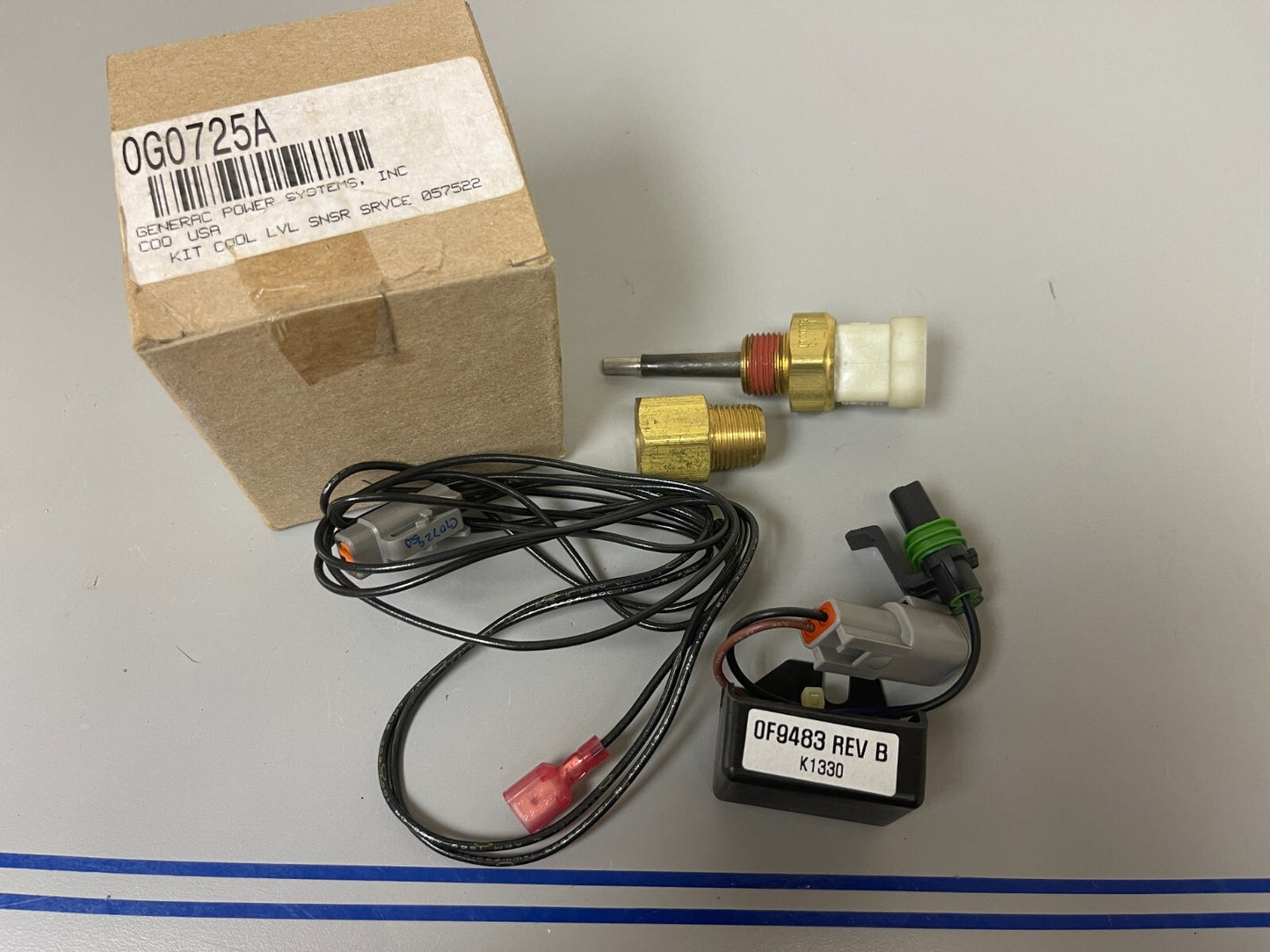 *NEW OEM* 0720 Generac Cool Level Sensor Kit 0G0725A