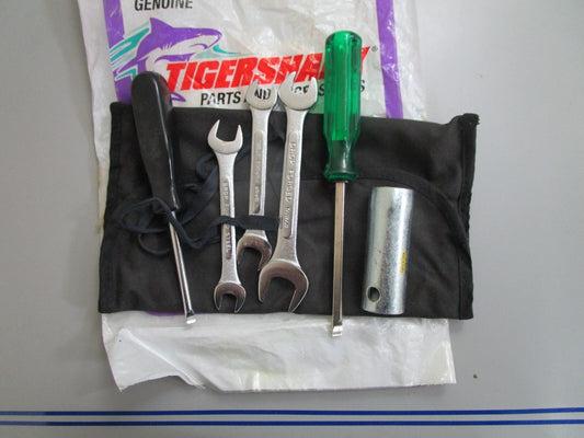 *NEW OEM* 0820 Arctic Cat Tigershark Tool Kit 0678-105