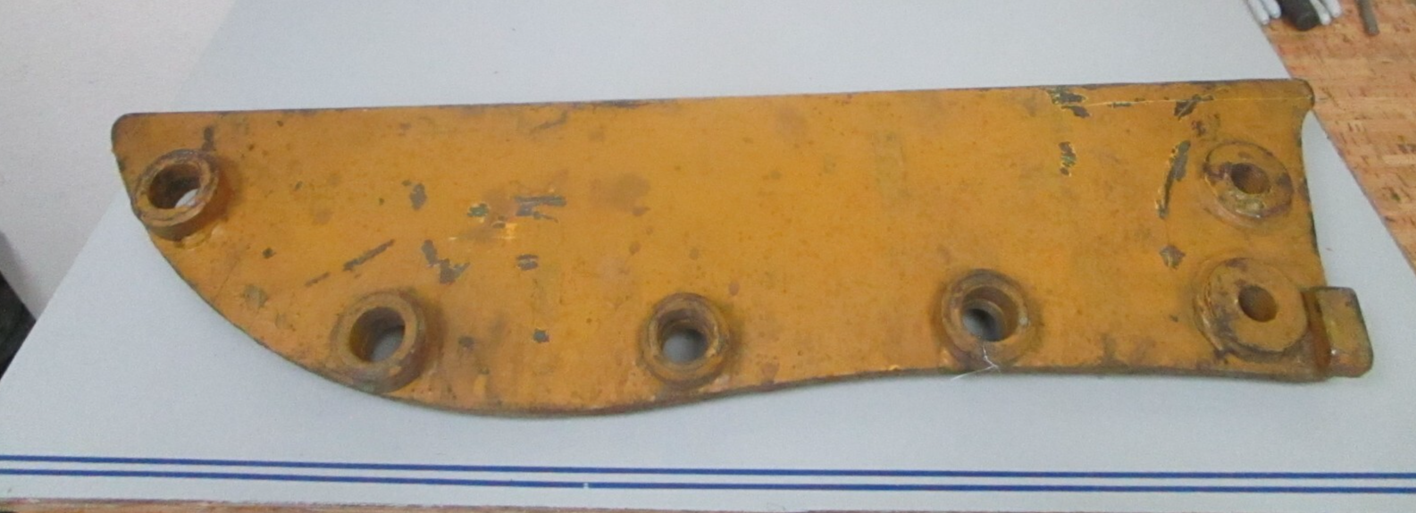 *NEW OEM* 0720 CAT Caterpillar Track Guiding Guard A 3P-6954