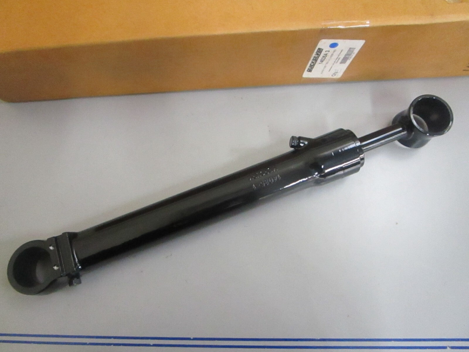 *NEW OEM* 0820 Mercury Quicksilver Alpha Port Trim Cylinder Assy 14035A3