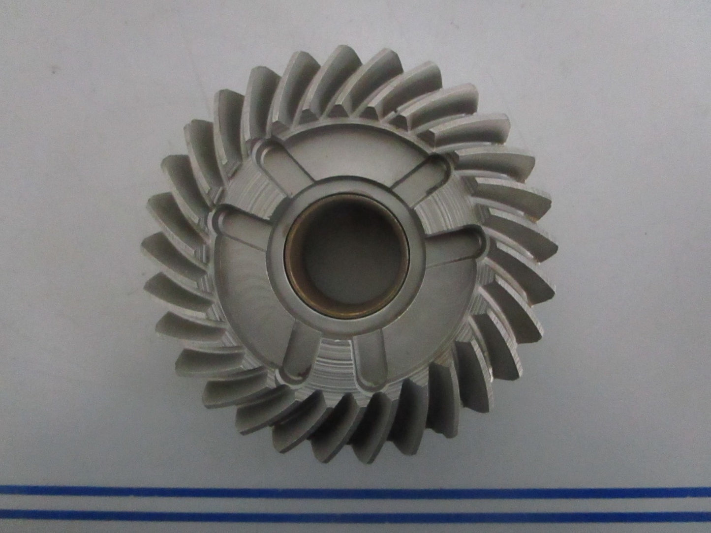 NEW OEM 387143 0387143 OMC Johnson Evinrude 29T Forward Gear 0820