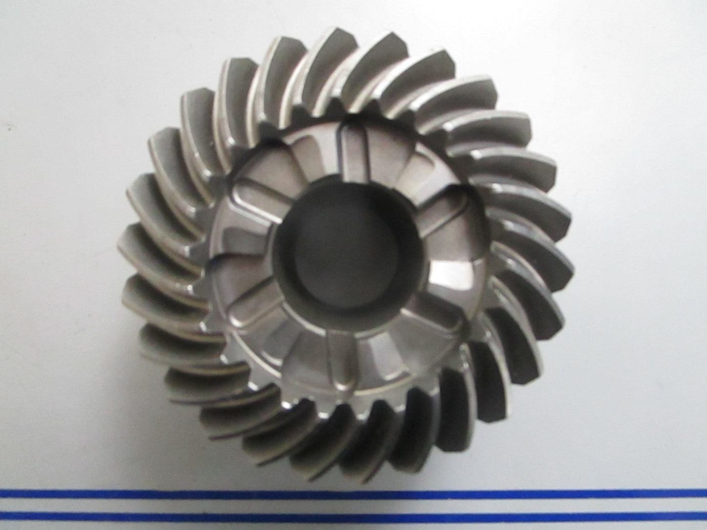 *NEW OEM* 0820 OMC Johnson Evinrude 26T Gear 5004219 338715