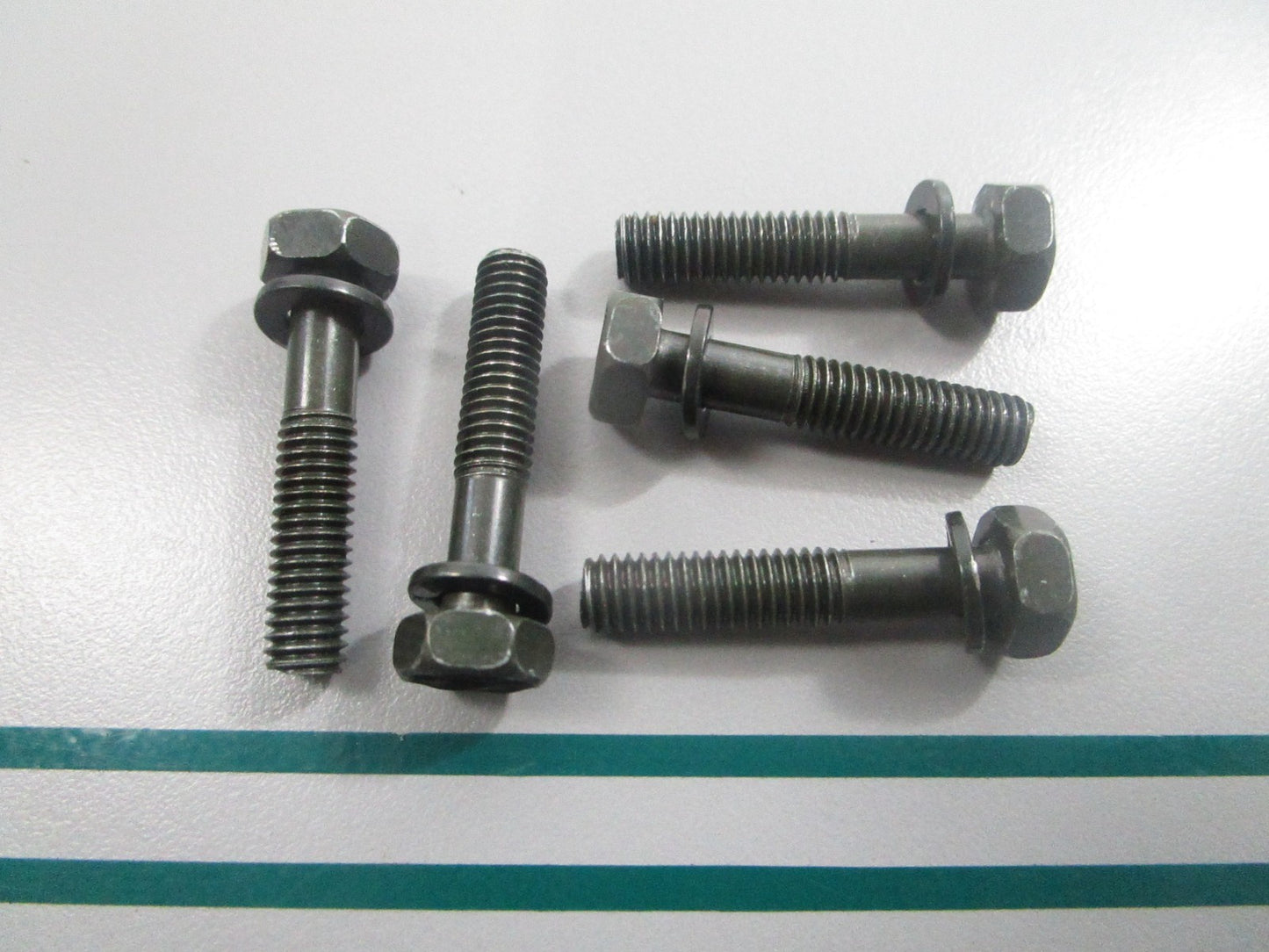 NEW OEM (LOT OF 5) 3004-382 Arctic Cat Bolt 0810