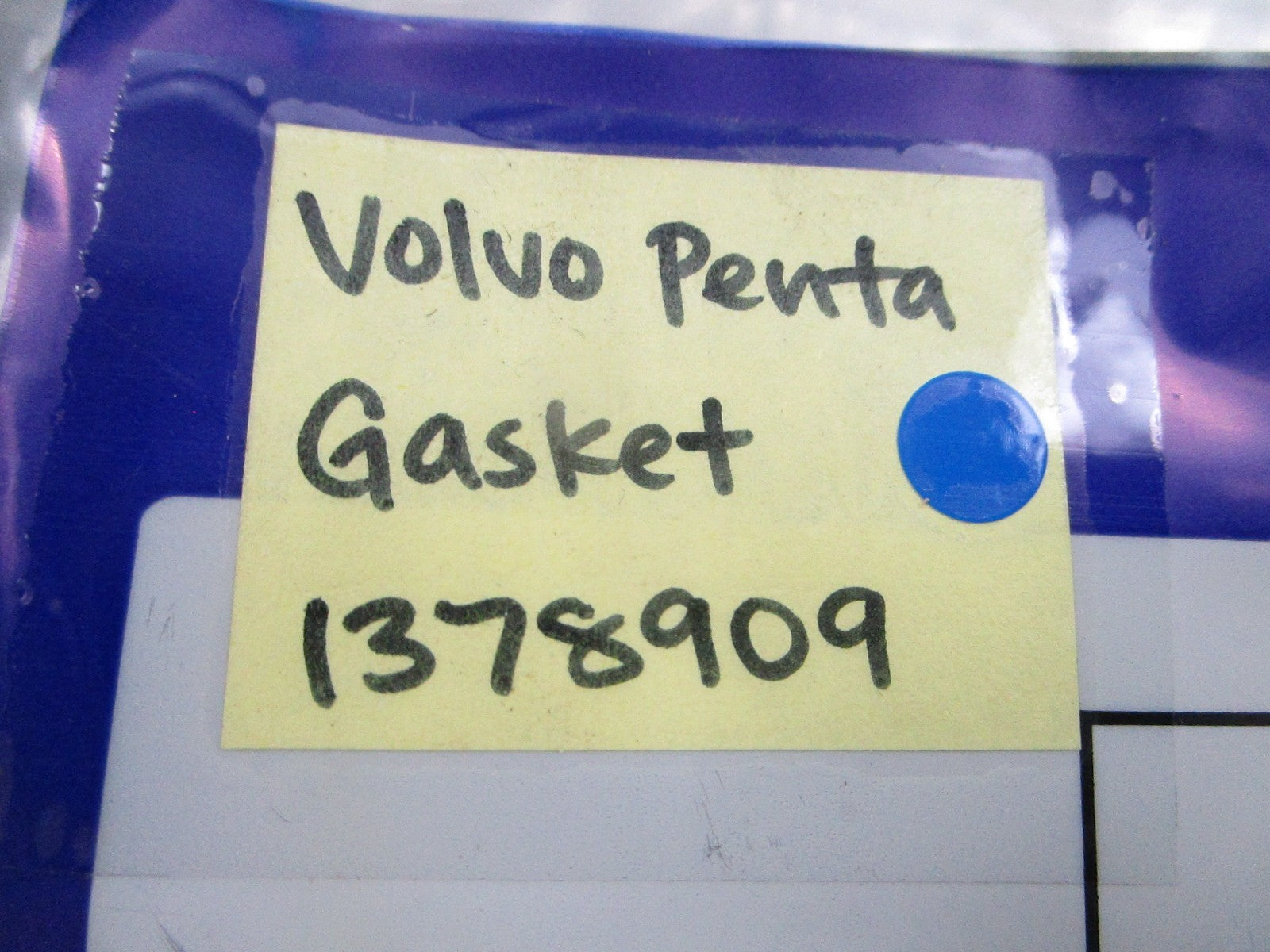 NEW OEM 1378909 Volvo Penta Gasket 0810