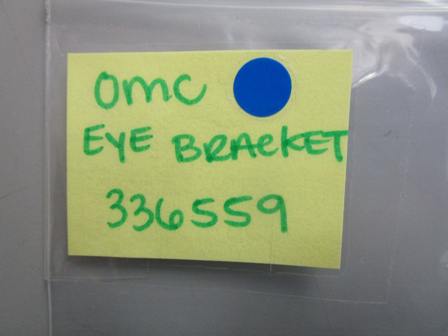 *NEW OEM* 0770 OMC Johnson Evinrude Eye Bracket 336559 0336559