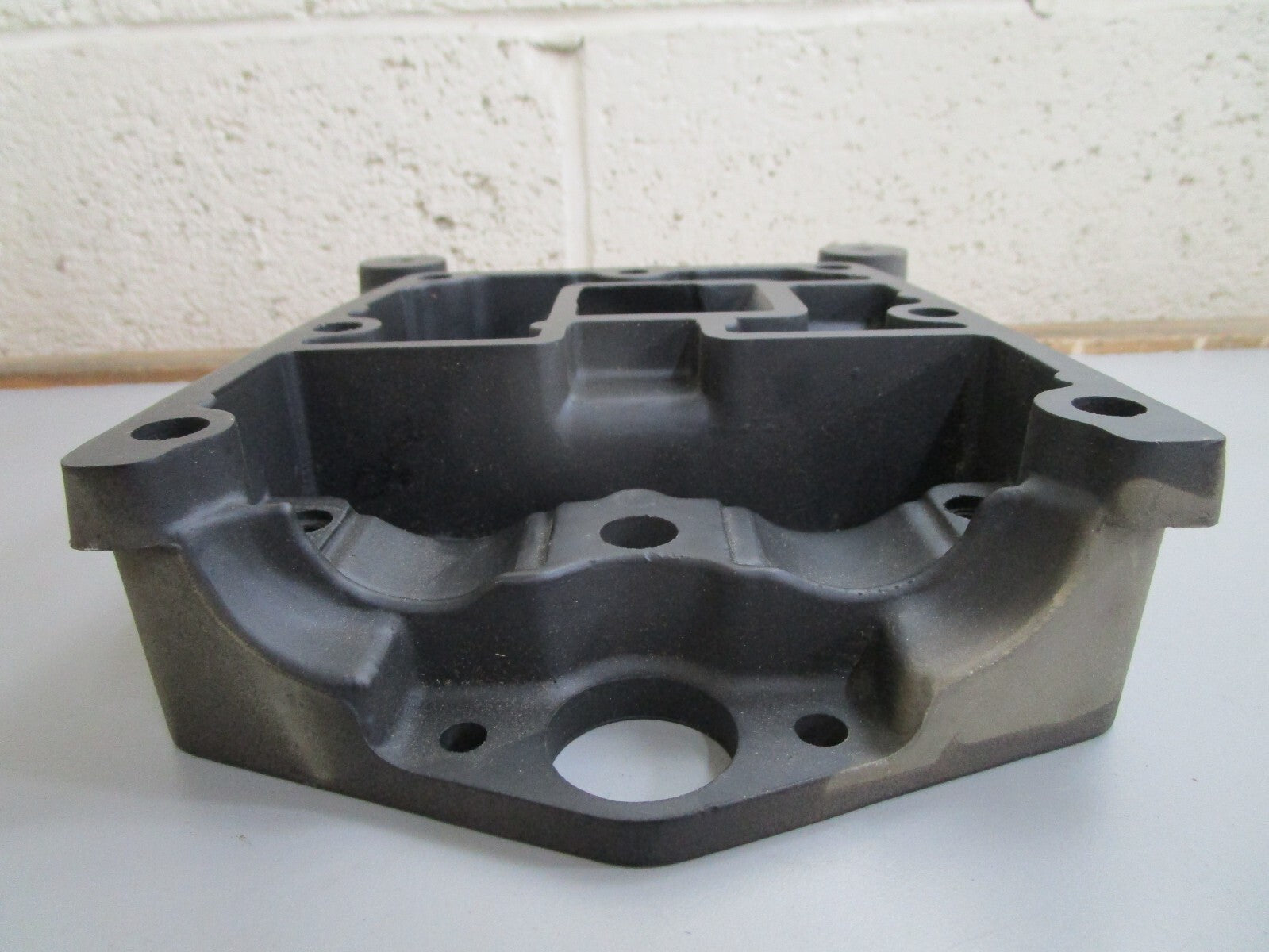 *NEW OEM* 0820 OMC Johnson Evinrude Adaptor 336274 0336274 336307