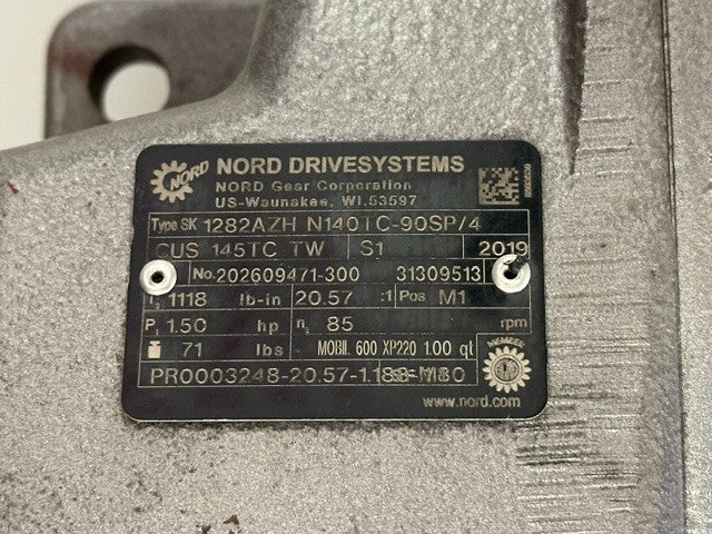 Nord SK 1282AZH-90SP/4 NEW NOS Gear Motor 1.5 HP 85 RPM 20.57:1 Right Angle
