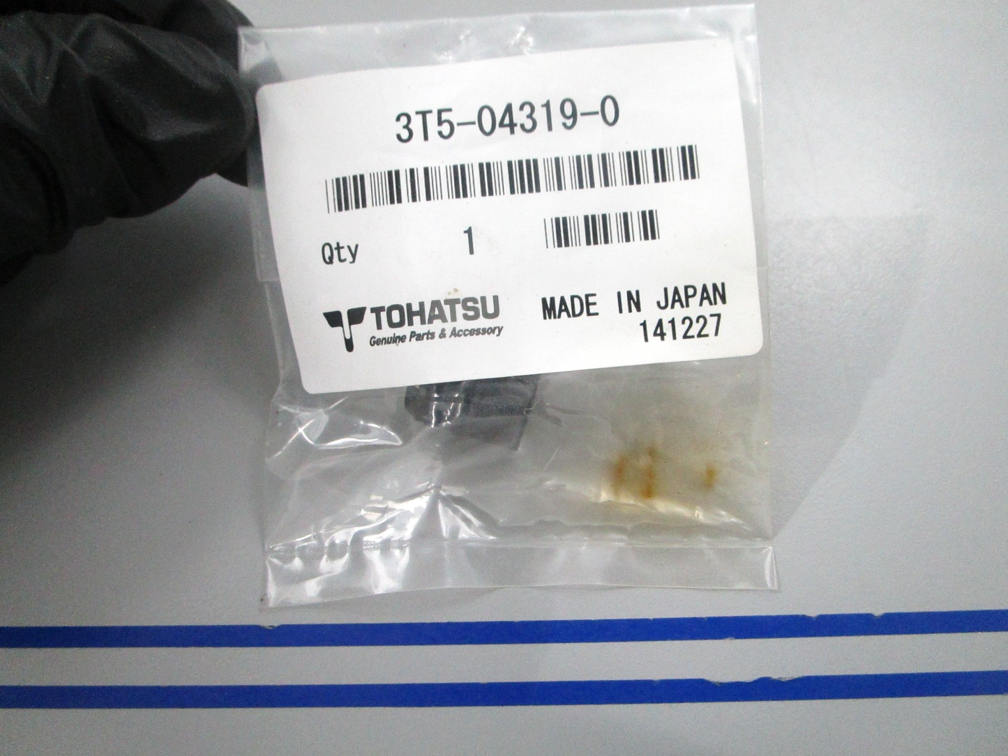 NEW OEM 3T5-04319-0 3T5043190 Tohatsu Pipe Grommet 0810