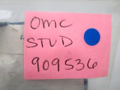 *NEW OEM* 0810 OMC Johnson Evinrude Stud 909536 0909536