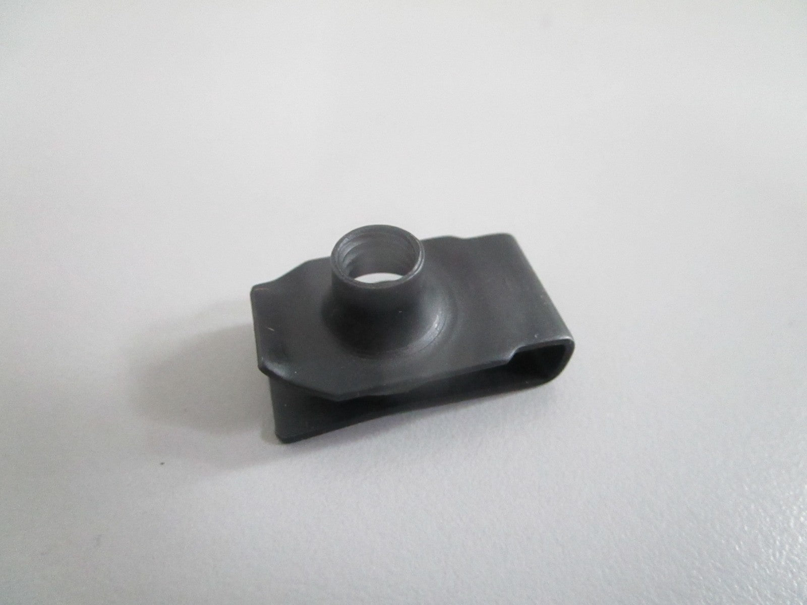 NEW OEM (LOT OF 10) M84972 John Deere Panel Nut 0820