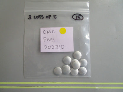 *NEW OEM* (LOT OF 5) 0810 OMC Johnson Evinrude Plug 202310 0202310