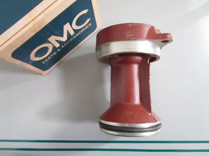 NEW OEM 386161 0386161 OMC Johnson Evinrude Bering Housing 0820