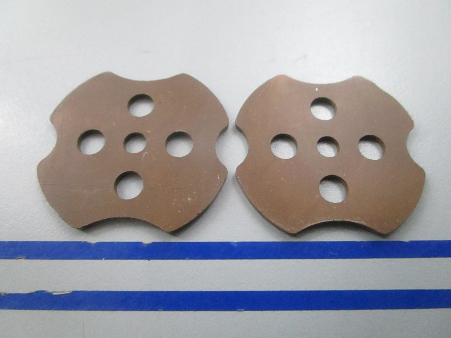 NEW OEM (LOT OF 2) 331363 0331363 OMC Johnson Evinrude Gasket 0810
