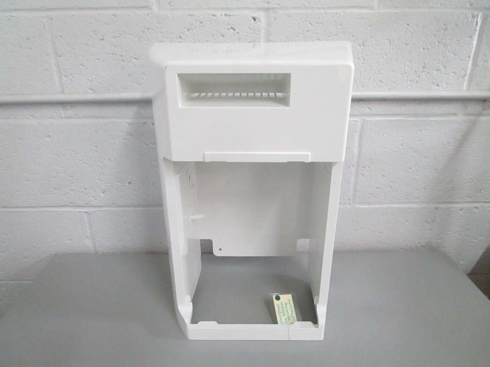 Whirlpool NEW OEM Refrigerator Ice Maker Housing W10762294 NOS Genuine 0820