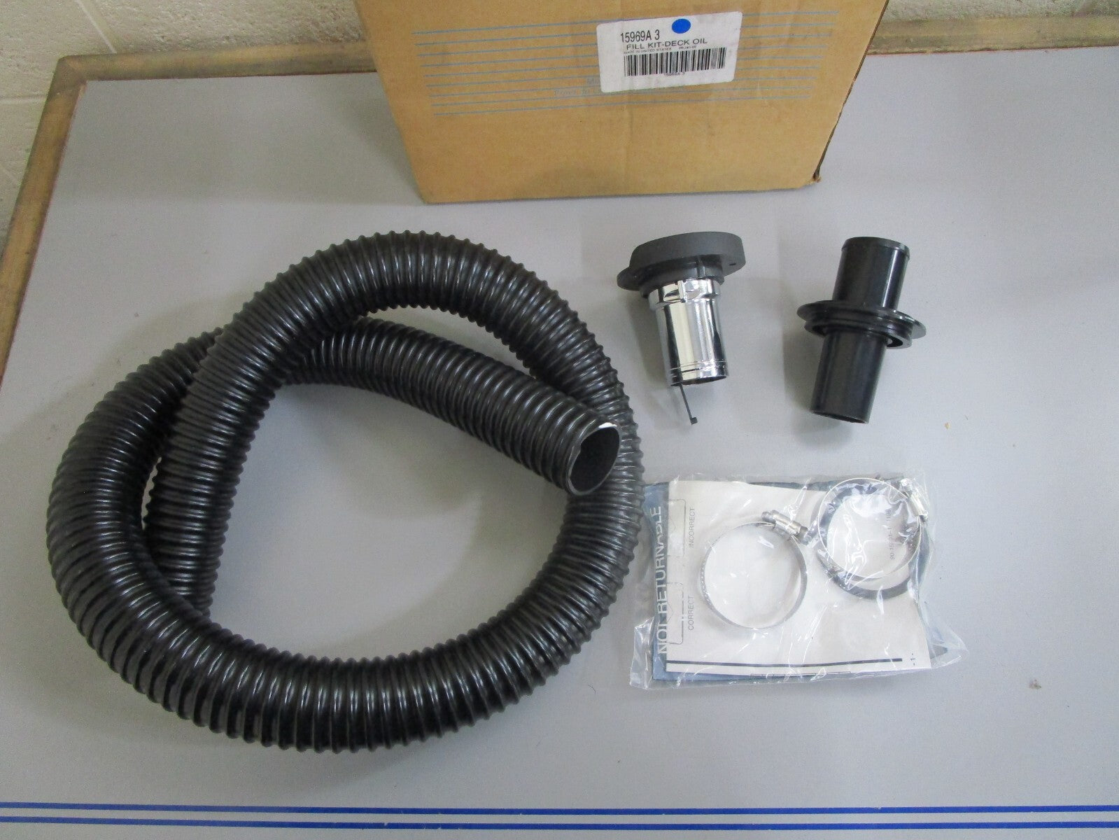 *NEW OEM* 0820 Mercury Quicksilver Deck Oil Fill Kit 15969A3
