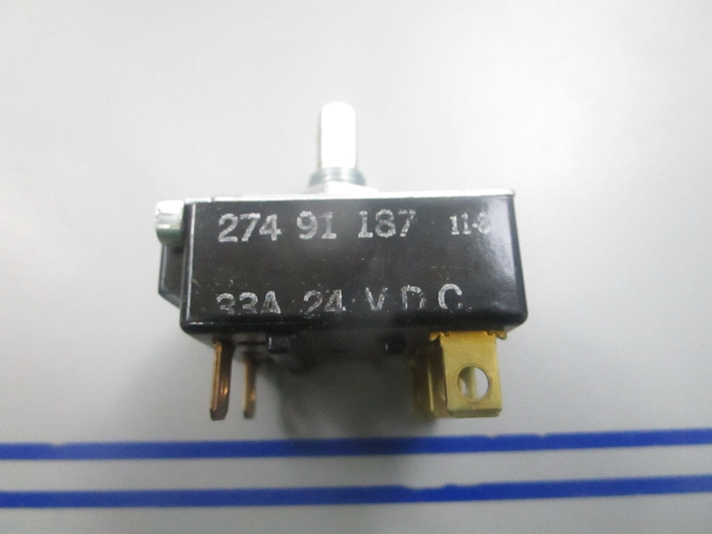 NEW OEM OMC Johnson Evinrude 393711 0393711 Switch 0810