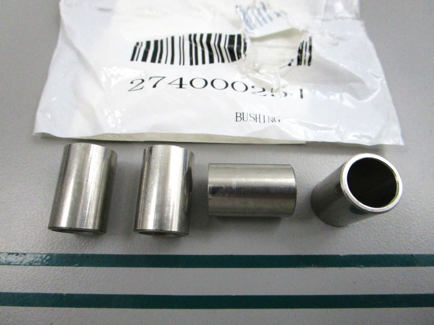 NEW (LOT OF 4) 274000254 Sea-Doo Bushing 0810