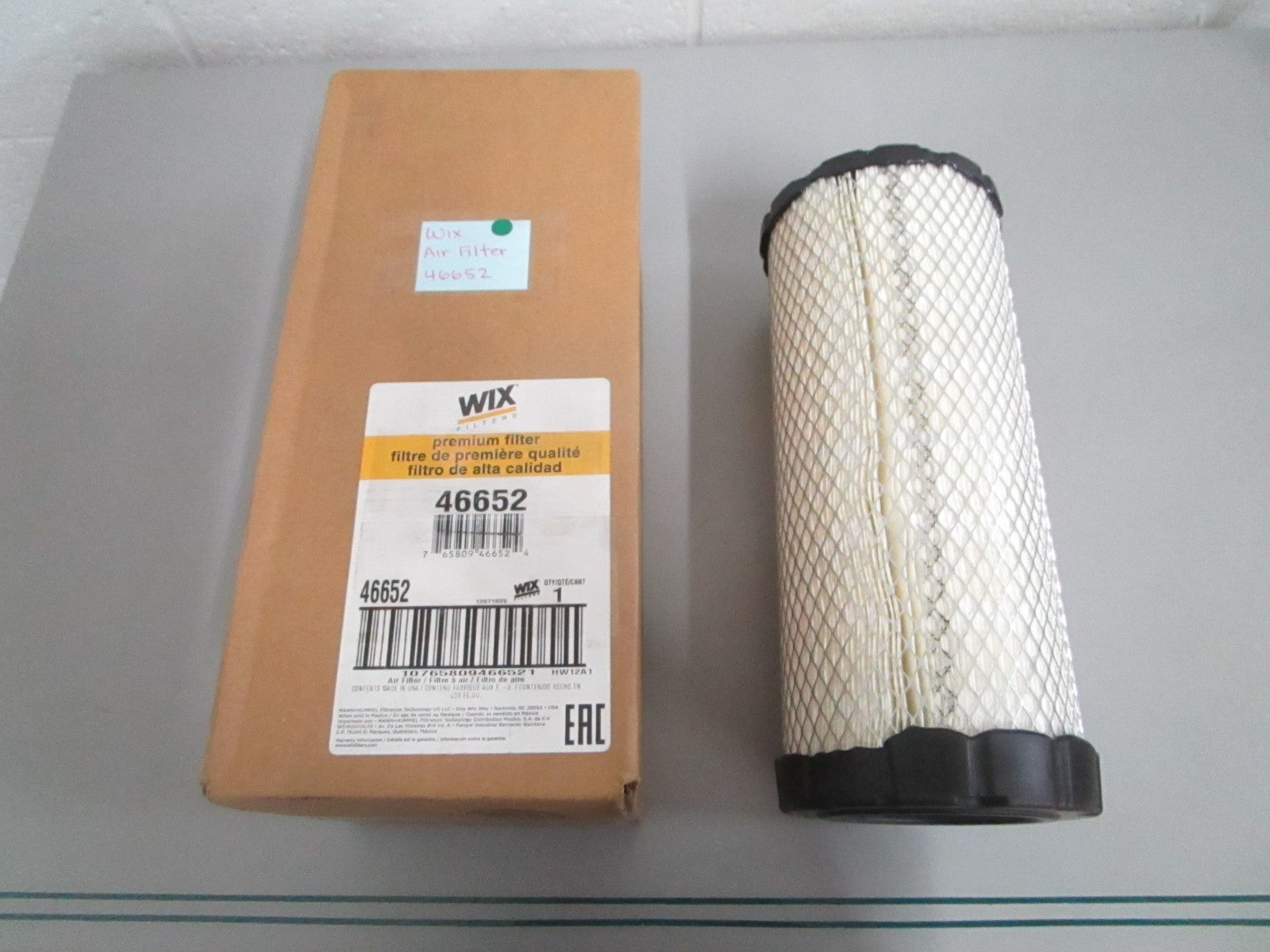 NEW OEM 46652 Wix Air Filter 0820