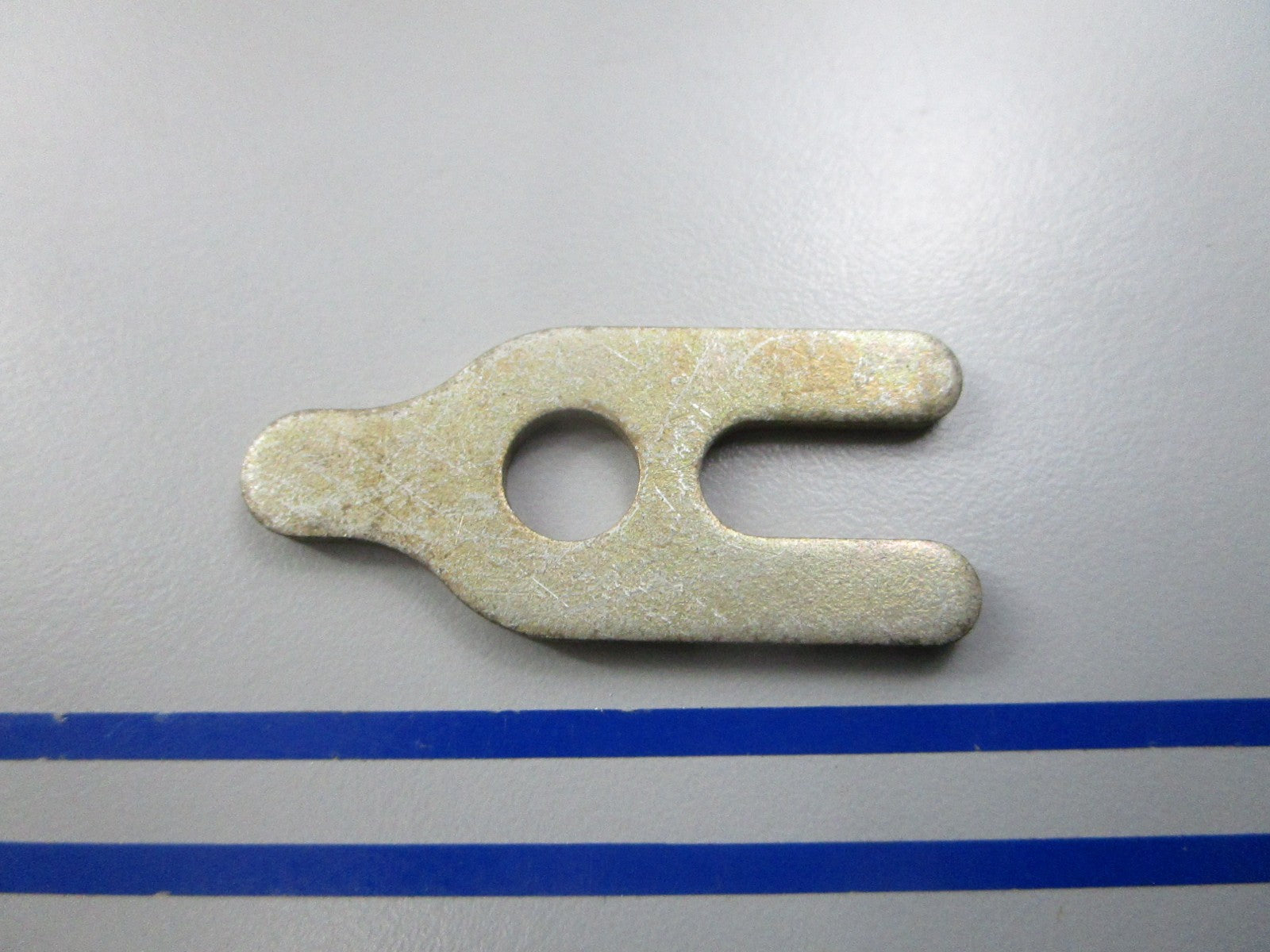 NEW OEM 13715 Mercury Quicksilver Retainer 0810