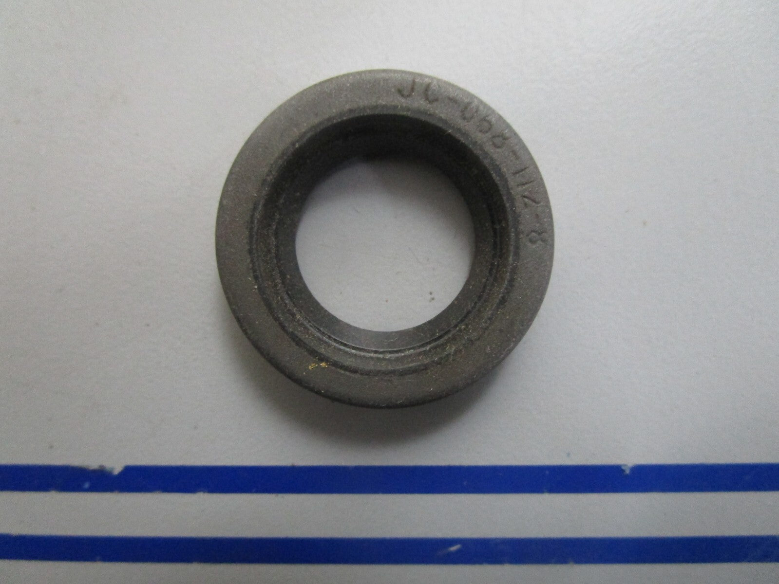 *NEW OEM* 0810 Mercury Quicksilver Oil Seal 26-26805