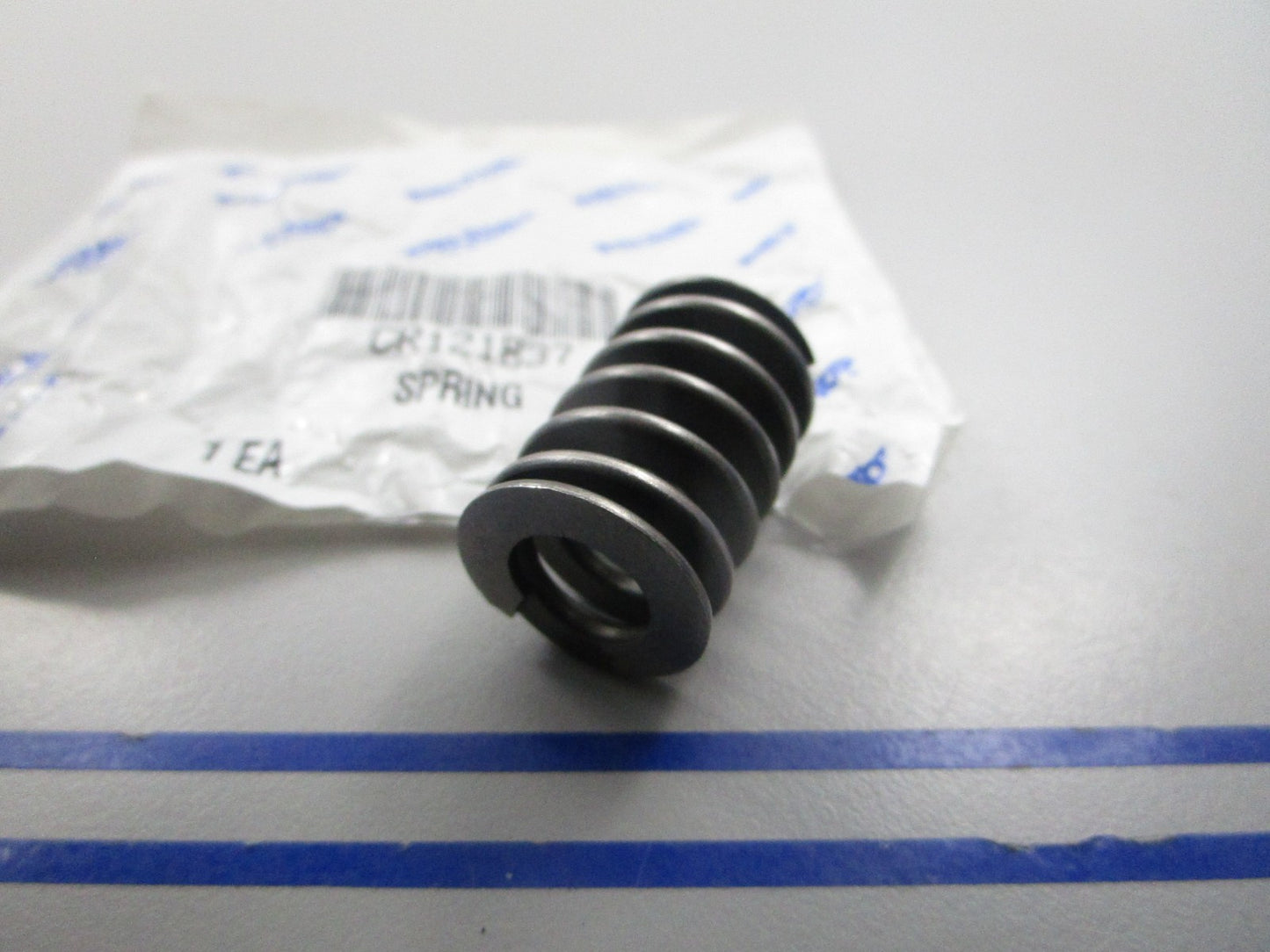 NEW CR121837 For: Crown Total Source Spring 0810