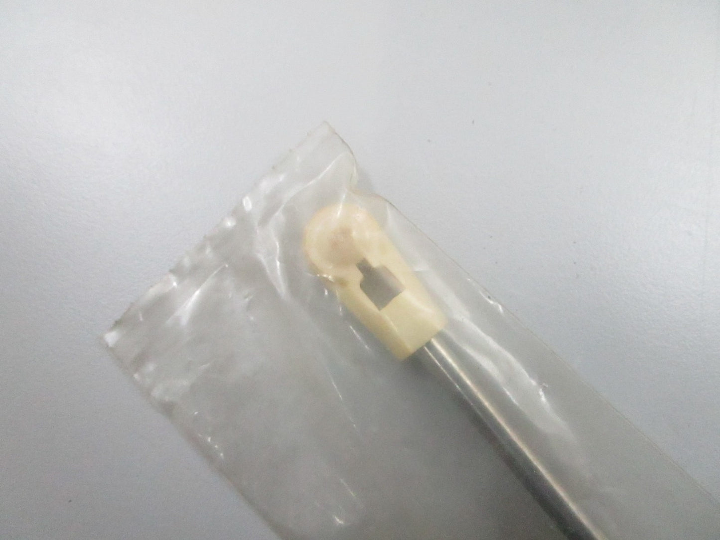 *NEW OEM* 0810 Mercury Quicksilver Link 859095